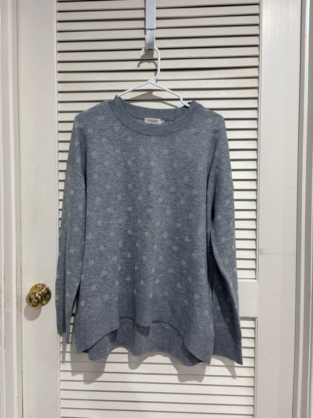 Casual Crewneck Women’s Sweater in Heather Gray